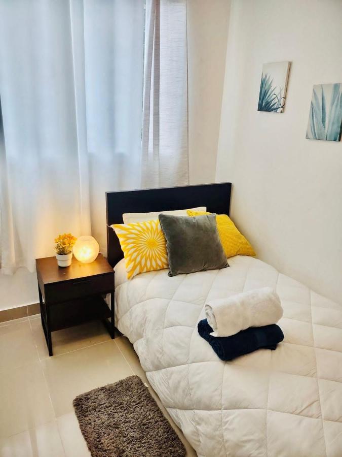 Comodas 3 Hab Con Piscina, Wifi 1Er Nivel Сантяго де лос Кабайерос Екстериор снимка